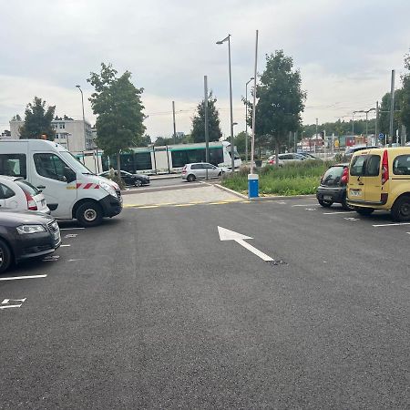 Champions Home Sarcelles Extérieur photo