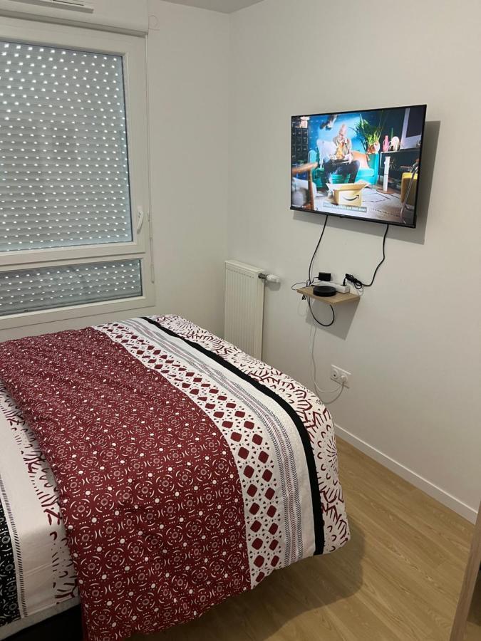 Champions Home Sarcelles Extérieur photo